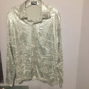 Maen Kind Sport Club  Graphic button down